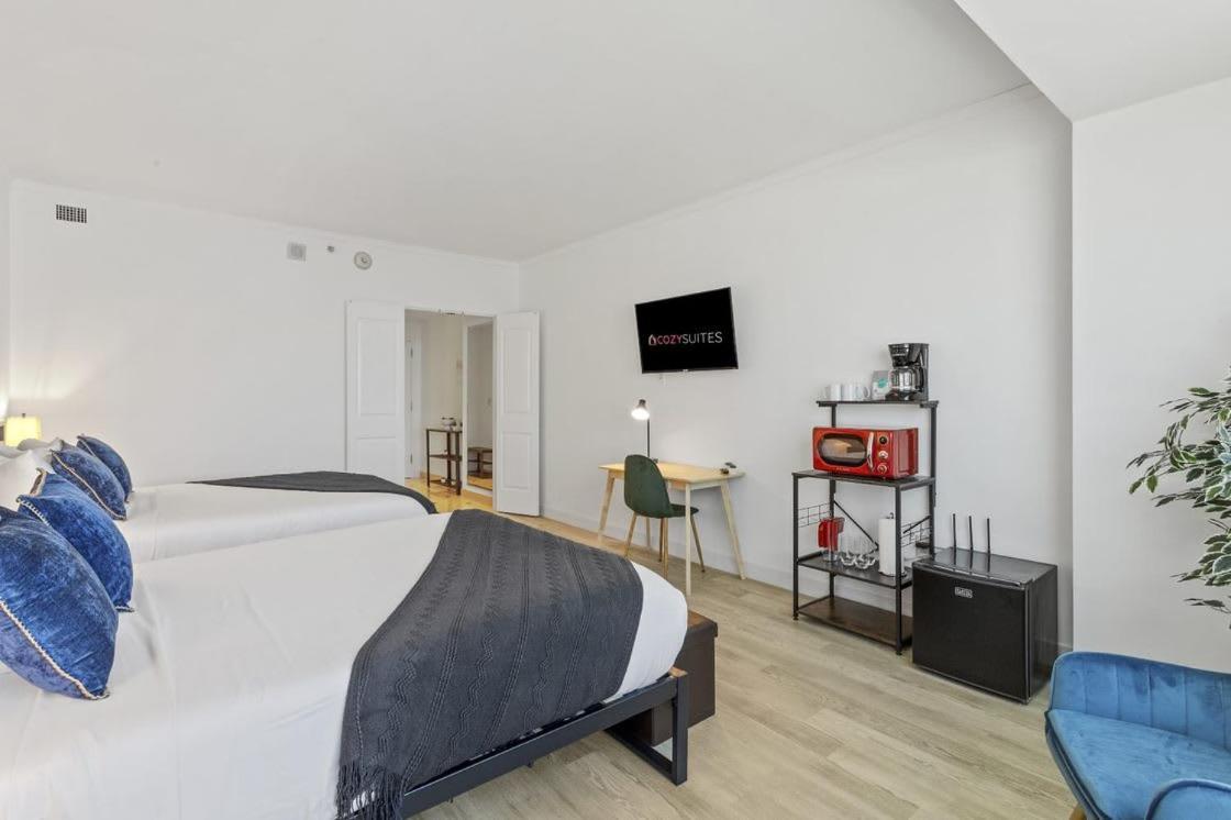 Beachfront Double Queen - Cozysuites Атлантик Сити Экстерьер фото